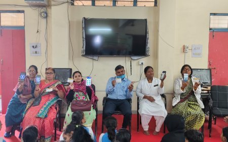 आत्महत्या नहीं, आत्मविश्वास अपनाओ” — बुरहानपुर में मानसिक स्वास्थ्य पर मनकक्ष टीम का प्रेरणादायक अभियान