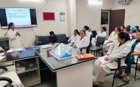 टीम के साथ मानसिक संवाद रखे, काम बांटें ,तनाव नहीं मनकक्ष विभाग जिला चिकित्सालय बुरहानपुर