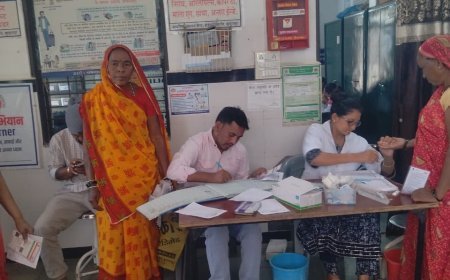 प्राथमिक स्वास्थ्य केन्द्र डोईफोडिया में एचआईवी,सिफलिस जांच शिविर में 72 महिलाओं और पुरुषों की जांच की गई है