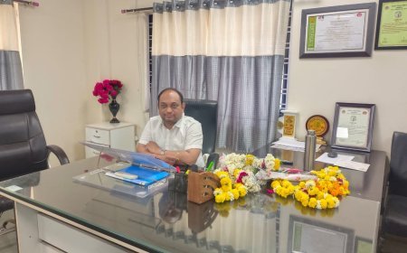 डॉ दर्पण टोके बनें जिला अस्पताल के सिविल सर्जन, पदभार संभालने पर अस्पताल कर्मचारियों ने किया स्वागत