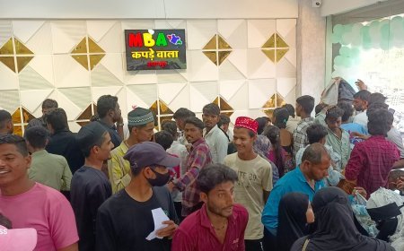 बुरहानपुर में MBA कपड़े वाला की धूम, शुभारंभ के पहले दिन की रिकार्ड खरीदारी