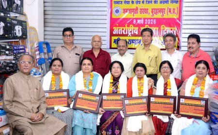 देश के उत्थान में महिलाओ के योगदान हेतु अंतराष्ट्रीय महिला दिवस पर जनजाग्रति संस्था ने महिला सम्मान देश का सम्मान प्रशस्ति पत्र अवार्ड से महिलाओ को किया सम्मानित