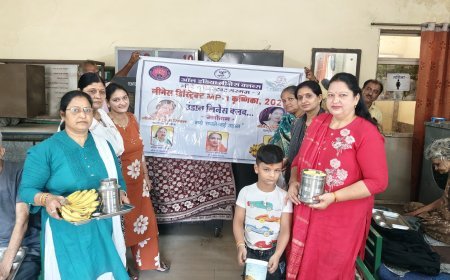 उड़ान लिनेस क्लब बुरहानपुर की ओर से अक्षय तृतीया पर वृद्धा आश्रम में बुजुर्गों को फल मिठाई बिस्कुट का वितरण
