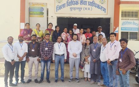 नालसा व सालसा की योजनाओं से पैरालीगल वालेटियर्स को किया जागरूक