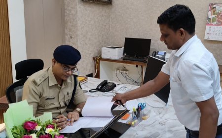 नवागत पुलिस अधीक्षक श्री आशुतोष बागरी ने जिला बुरहानपुर पुलिस अधीक्षक का पदभार किया ग्रहण