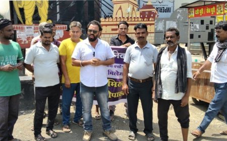 बहादरपुर सूत मिल के मजदूरों की आवाज लेकर मजदूर यूनियन अध्यक्ष ठाकुर प्रियांक सिंह भोपाल पहुंचे, किया उग्र प्रदर्शन