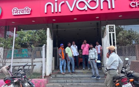 नगर निगम टीम ने गंदगी पाए जाने पर दुकानदार पर लगाया 2000 का जुर्माना