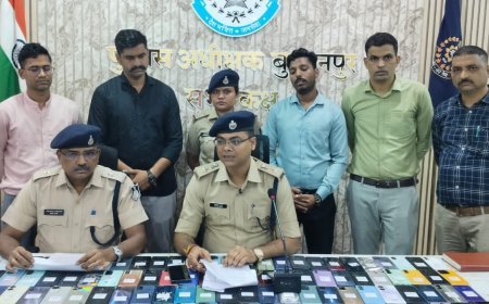 बुरहानपुर पुलिस ने लाखों के गुम मोबाइल बरामद कर लौटाई नागरिकों की मुस्कान, बुरहानपुर पुलिस द्वारा लगभग ₹20 लाख मूल्य के 100 मोबाइल ट्रेस कर बरामद किए गए।