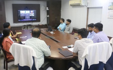प्रभारी मंत्री श्री सिलावट ने वीडियो कॉन्फ्रेंसिंग से जिला प्रशासन के साथ की समीक्षा