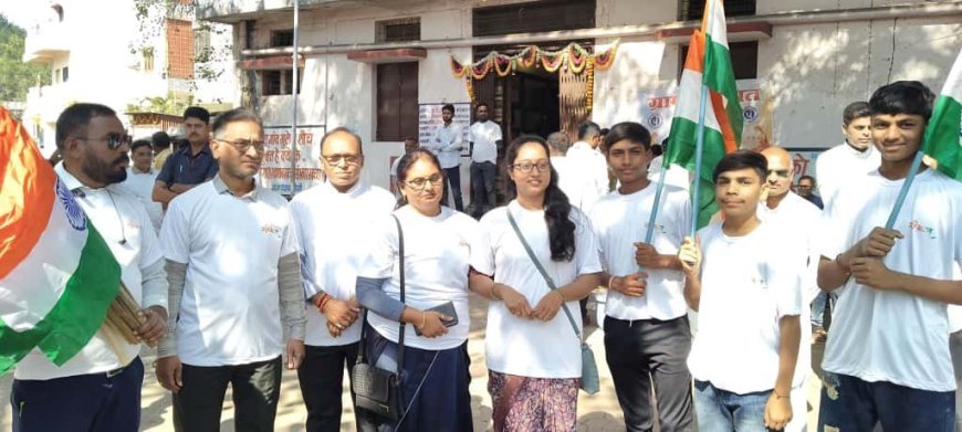 सरदार पटेल की 150 वी जयंती पर निकाली गई पद यात्रा