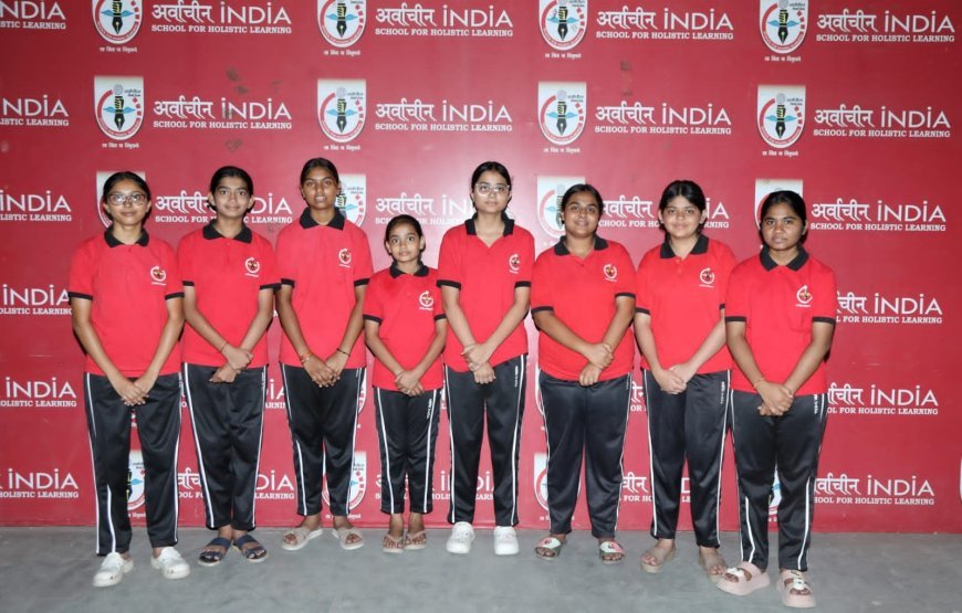 अर्वाचीन इंडिया स्कूल ने रचा सफलता का इतिहास, 10वें वर्ष में भी शानदार परिणाम