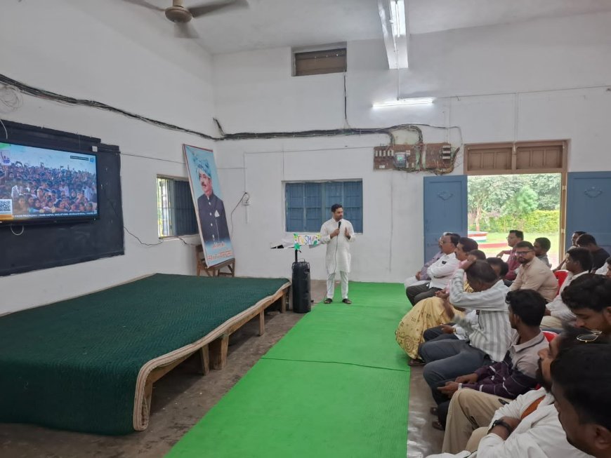 राहुल गांधी द्वारा प्रयागराज में दिए गए मैसेज के बाद ज़िले में जरूरतमंद बच्चों को शिक्षा के प्रति जागरूक किया गया